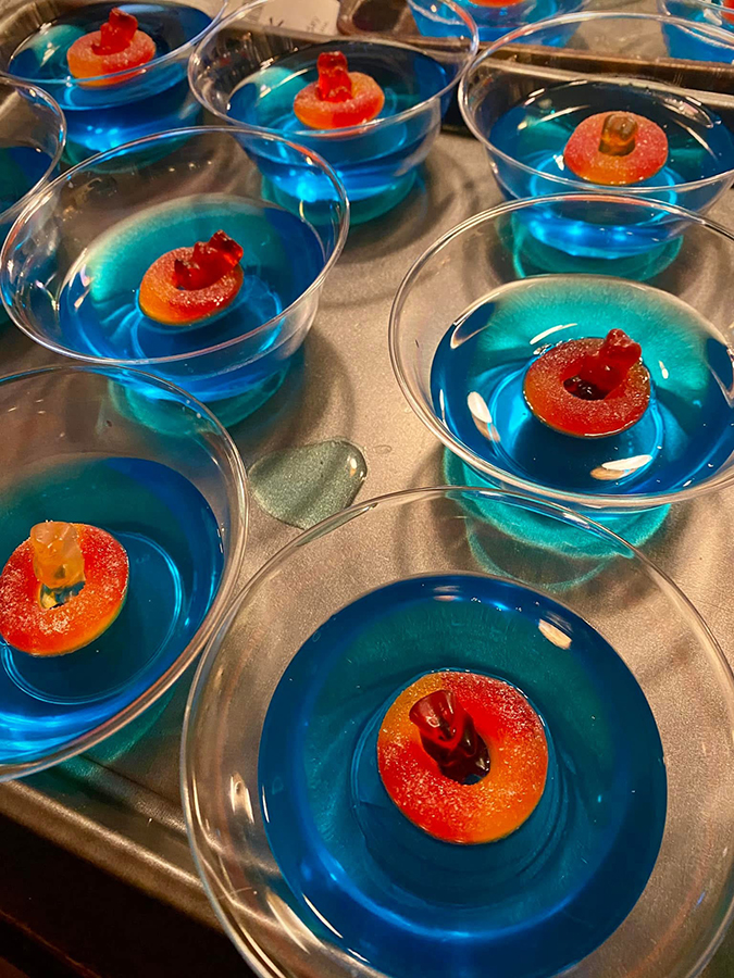 Pool floatie jello. © Shelly Arroyo